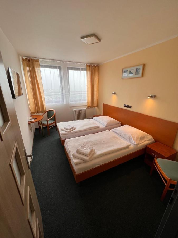 Hotel Labe Litomerice Luaran gambar